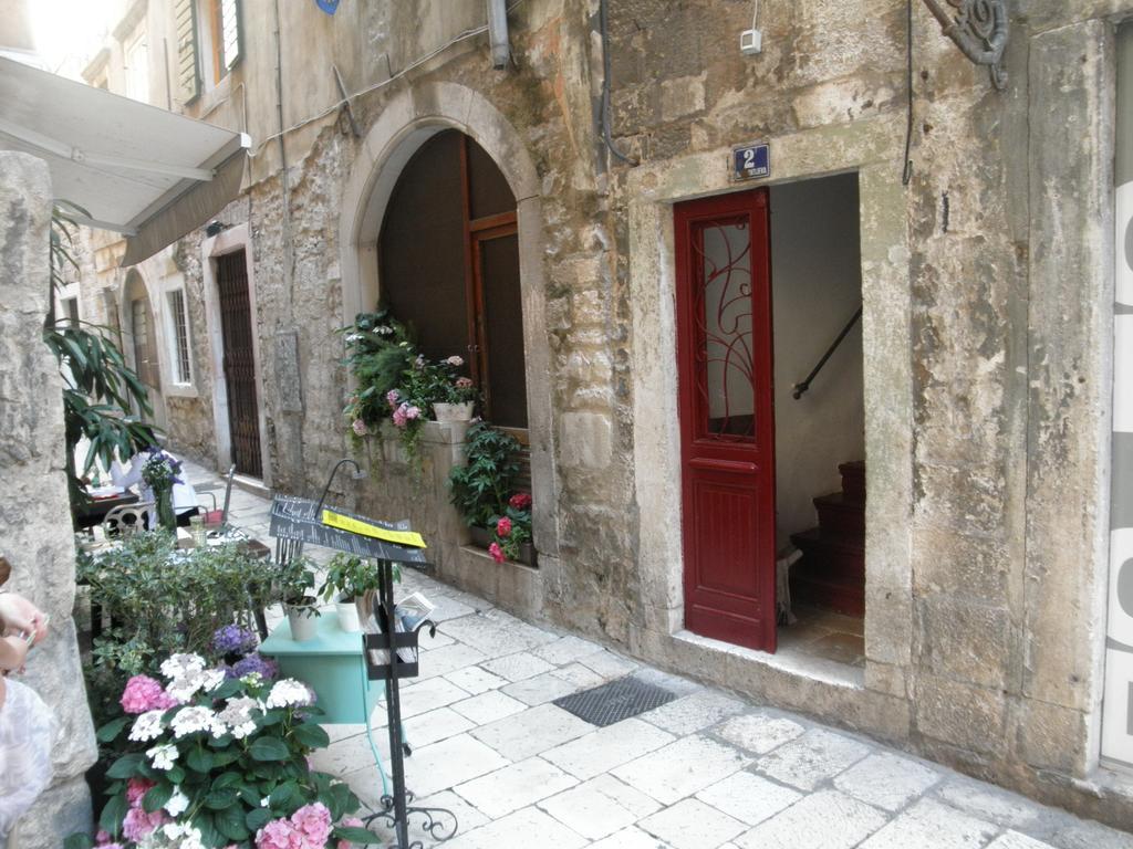 Dino Apartment Split Exterior foto